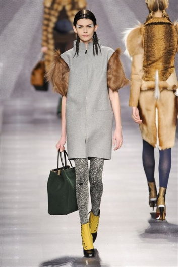 Fotoservizio/FW 2012-2013/WOMEN/FENDI/D1/14