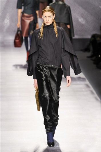 Fotoservizio/FW 2012-2013/WOMEN/FENDI/D1/26