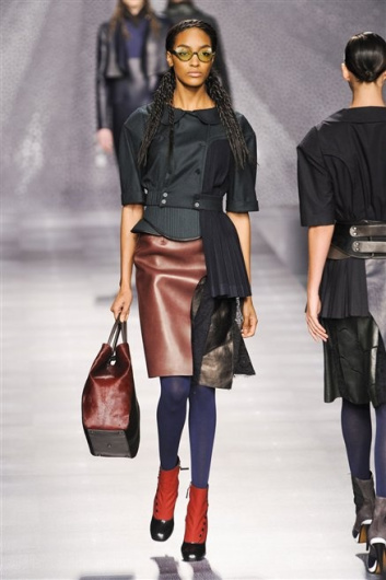 Fotoservizio/FW 2012-2013/WOMEN/FENDI/D1/27