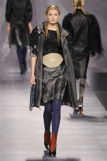 Fotoservizio/FW 2012-2013/WOMEN/FENDI/D1/31
