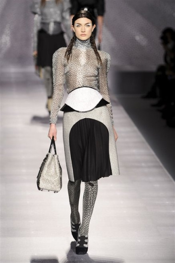Fotoservizio/FW 2012-2013/WOMEN/FENDI/D1/35
