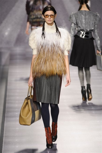 Fotoservizio/FW 2012-2013/WOMEN/FENDI/D1/38
