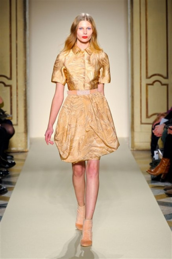 Fotoservizio/FW 2012-2013/WOMEN/GABRIELE COLANGELO/D1/35