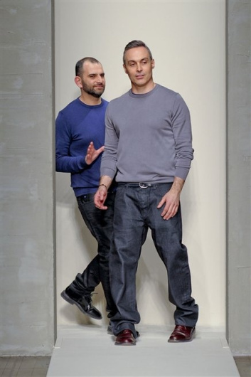 Fotoservizio/FW 2012-2013/WOMEN/GIANFRANCO FERRE'/D1/36