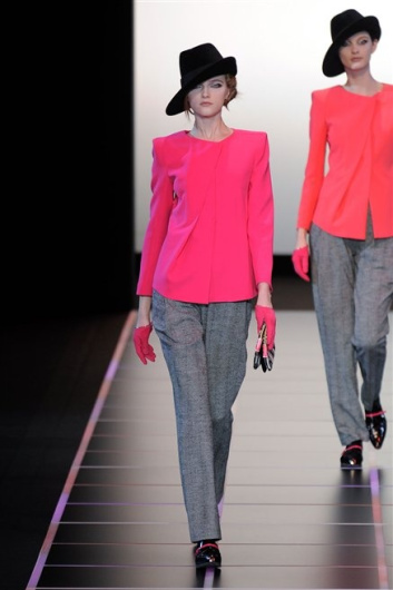 Fotoservizio/FW 2012-2013/WOMEN/GIORGIO ARMANI/D1/5