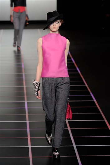 Fotoservizio/FW 2012-2013/WOMEN/GIORGIO ARMANI/D1/8