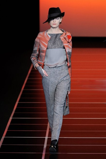 Fotoservizio/FW 2012-2013/WOMEN/GIORGIO ARMANI/D1/11
