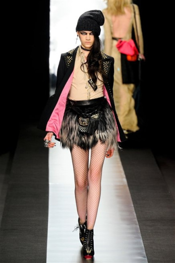 Fotoservizio/FW 2012-2013/WOMEN/FRANKIE MORELLO/D1/32