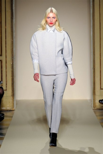 Fotoservizio/FW 2012-2013/WOMEN/GABRIELE COLANGELO/D1/1