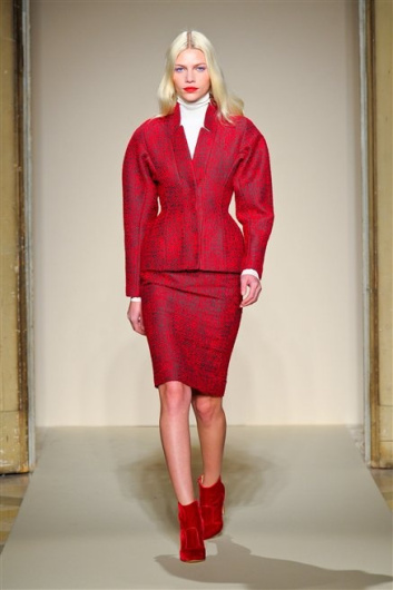 Fotoservizio/FW 2012-2013/WOMEN/GABRIELE COLANGELO/D1/17