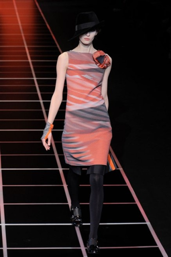 Fotoservizio/FW 2012-2013/WOMEN/GIORGIO ARMANI/D1/12