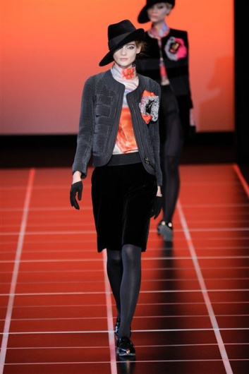 Fotoservizio/FW 2012-2013/WOMEN/GIORGIO ARMANI/D1/13
