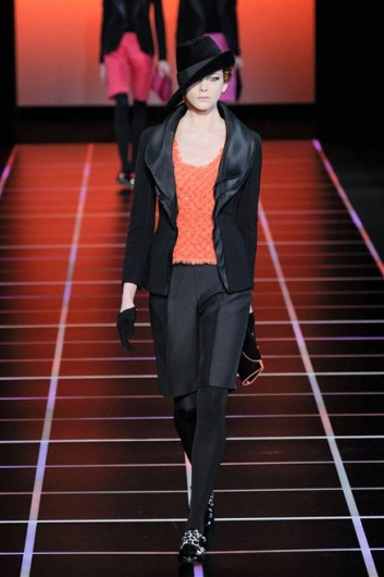 Fotoservizio/FW 2012-2013/WOMEN/GIORGIO ARMANI/D1/32