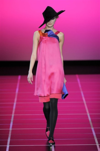 Fotoservizio/FW 2012-2013/WOMEN/GIORGIO ARMANI/D1/41