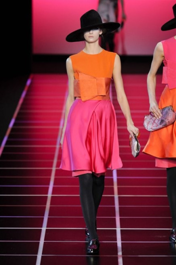 Fotoservizio/FW 2012-2013/WOMEN/GIORGIO ARMANI/D1/45