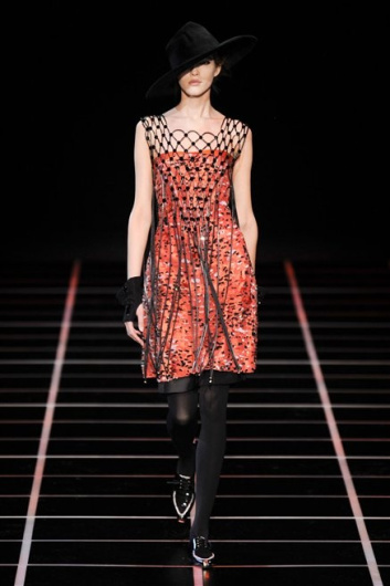 Fotoservizio/FW 2012-2013/WOMEN/GIORGIO ARMANI/D1/48