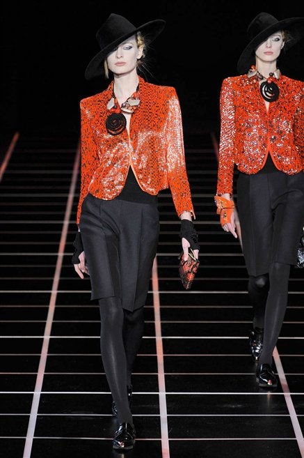 Fotoservizio/FW 2012-2013/WOMEN/GIORGIO ARMANI/D1/51