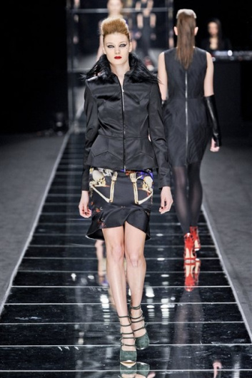 Fotoservizio/FW 2012-2013/WOMEN/JOHN RICHMOND/D1/28