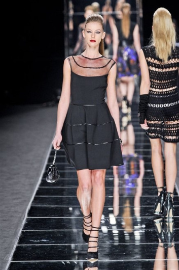 Fotoservizio/FW 2012-2013/WOMEN/JOHN RICHMOND/D1/33