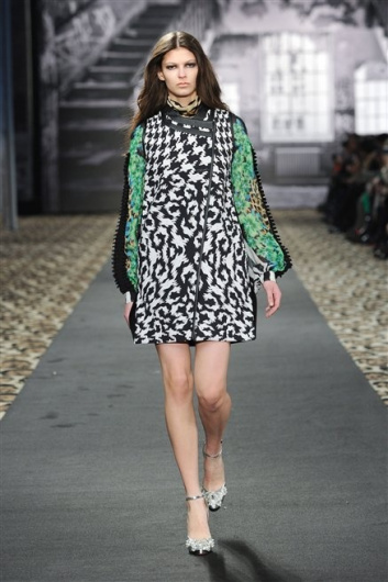 Fotoservizio/FW 2012-2013/WOMEN/JUST CAVALLI/D1/7