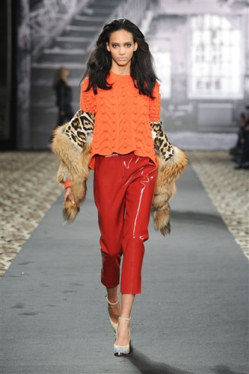 Fotoservizio/FW 2012-2013/WOMEN/JUST CAVALLI/D1/18