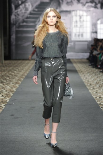 Fotoservizio/FW 2012-2013/WOMEN/JUST CAVALLI/D1/21