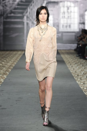 Fotoservizio/FW 2012-2013/WOMEN/JUST CAVALLI/D1/24