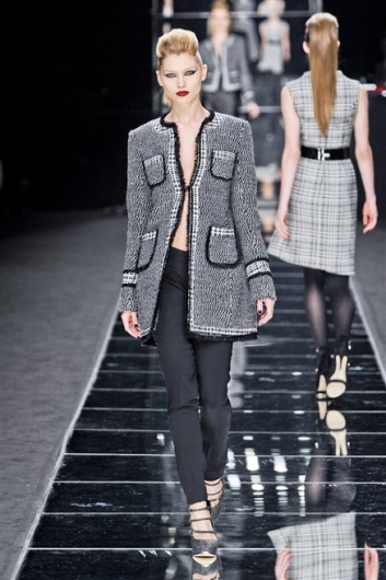 Fotoservizio/FW 2012-2013/WOMEN/JOHN RICHMOND/D1/12