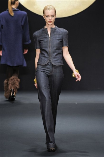 Fotoservizio/FW 2012-2013/WOMEN/KRIZIA/D1/20