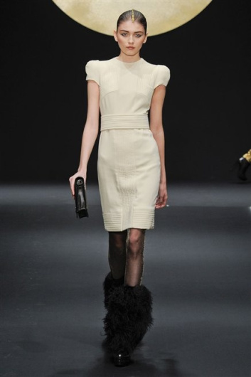 Fotoservizio/FW 2012-2013/WOMEN/KRIZIA/D1/34