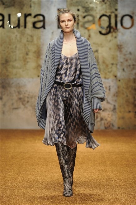 Fotoservizio/FW 2012-2013/WOMEN/LAURA BIAGIOTTI/D1/12