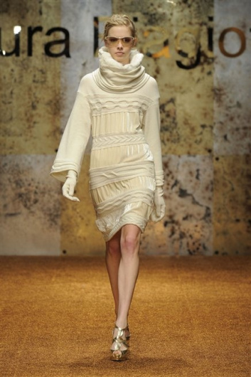 Fotoservizio/FW 2012-2013/WOMEN/LAURA BIAGIOTTI/D1/20