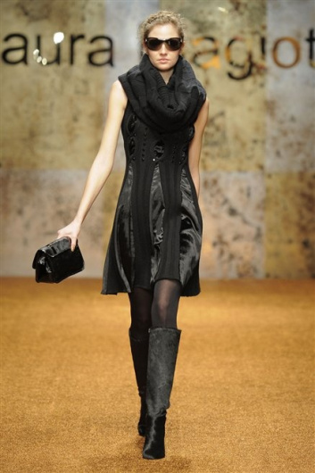 Fotoservizio/FW 2012-2013/WOMEN/LAURA BIAGIOTTI/D1/31
