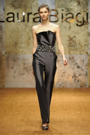 Fotoservizio/FW 2012-2013/WOMEN/LAURA BIAGIOTTI/D1/33