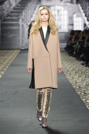 Fotoservizio/FW 2012-2013/WOMEN/JUST CAVALLI/D1/29