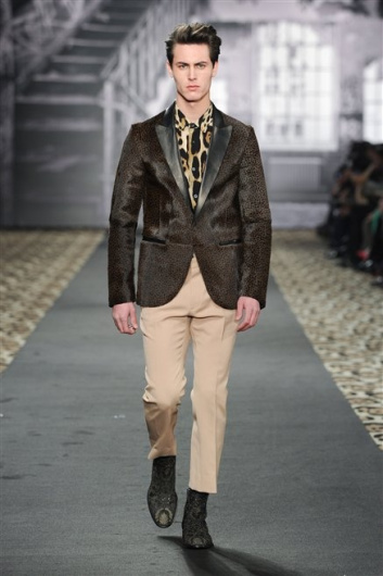 Fotoservizio/FW 2012-2013/WOMEN/JUST CAVALLI/D1/31