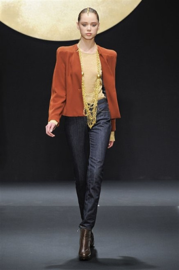 Fotoservizio/FW 2012-2013/WOMEN/KRIZIA/D1/11