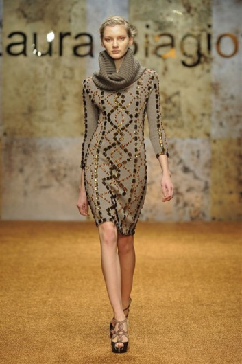 Fotoservizio/FW 2012-2013/WOMEN/LAURA BIAGIOTTI/D1/39