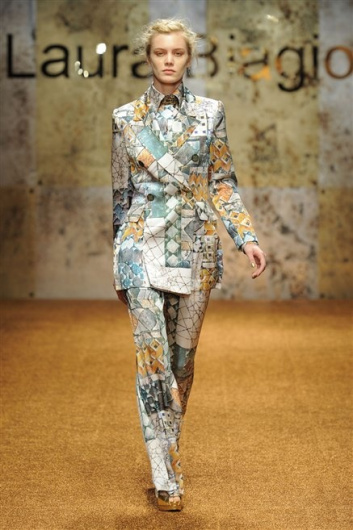 Fotoservizio/FW 2012-2013/WOMEN/LAURA BIAGIOTTI/D1/40