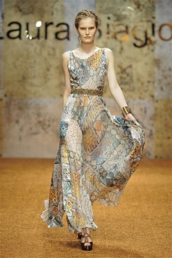 Fotoservizio/FW 2012-2013/WOMEN/LAURA BIAGIOTTI/D1/44
