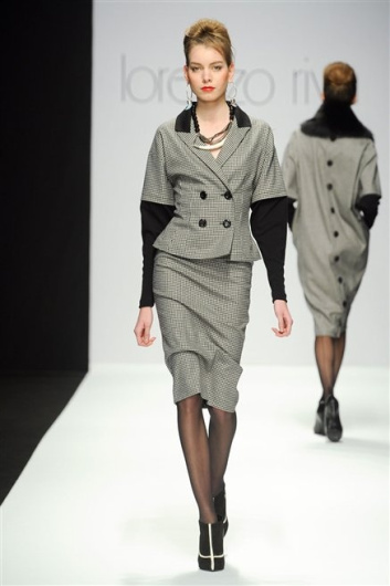 Fotoservizio/FW 2012-2013/WOMEN/LORENZO RIVA/D1/1