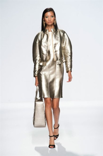 Fotoservizio/SS 2013/WOMEN/1a CLASSE - ALVIERO MARTINI COLLECTION/DP1/11