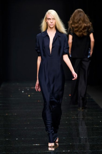 Fotoservizio/SS 2013/WOMEN/ANTEPRIMA/DP1/2