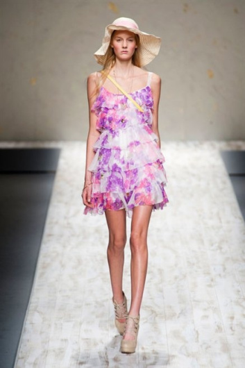 Fotoservizio/SS 2013/WOMEN/BLUGIRL/DP1/29