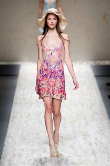 Fotoservizio/SS 2013/WOMEN/BLUGIRL/DP1/30