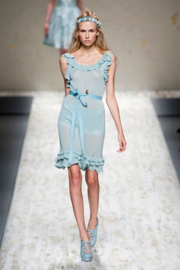 Fotoservizio/SS 2013/WOMEN/BLUGIRL/DP1/32