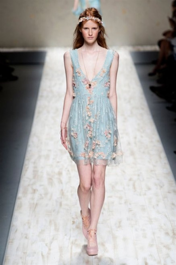 Fotoservizio/SS 2013/WOMEN/BLUGIRL/DP1/35