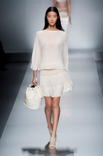 Fotoservizio/SS 2013/WOMEN/BLUMARINE/DP1/6