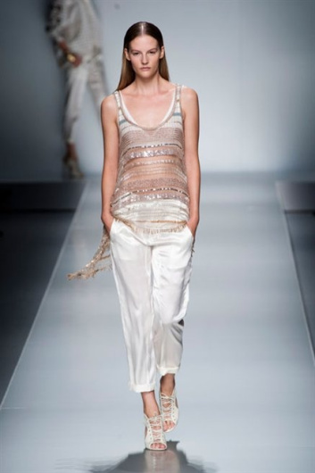 Fotoservizio/SS 2013/WOMEN/BLUMARINE/DP1/7