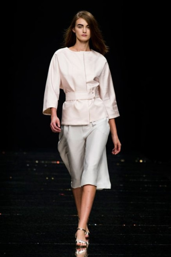 Fotoservizio/SS 2013/WOMEN/ANTEPRIMA/DP1/22